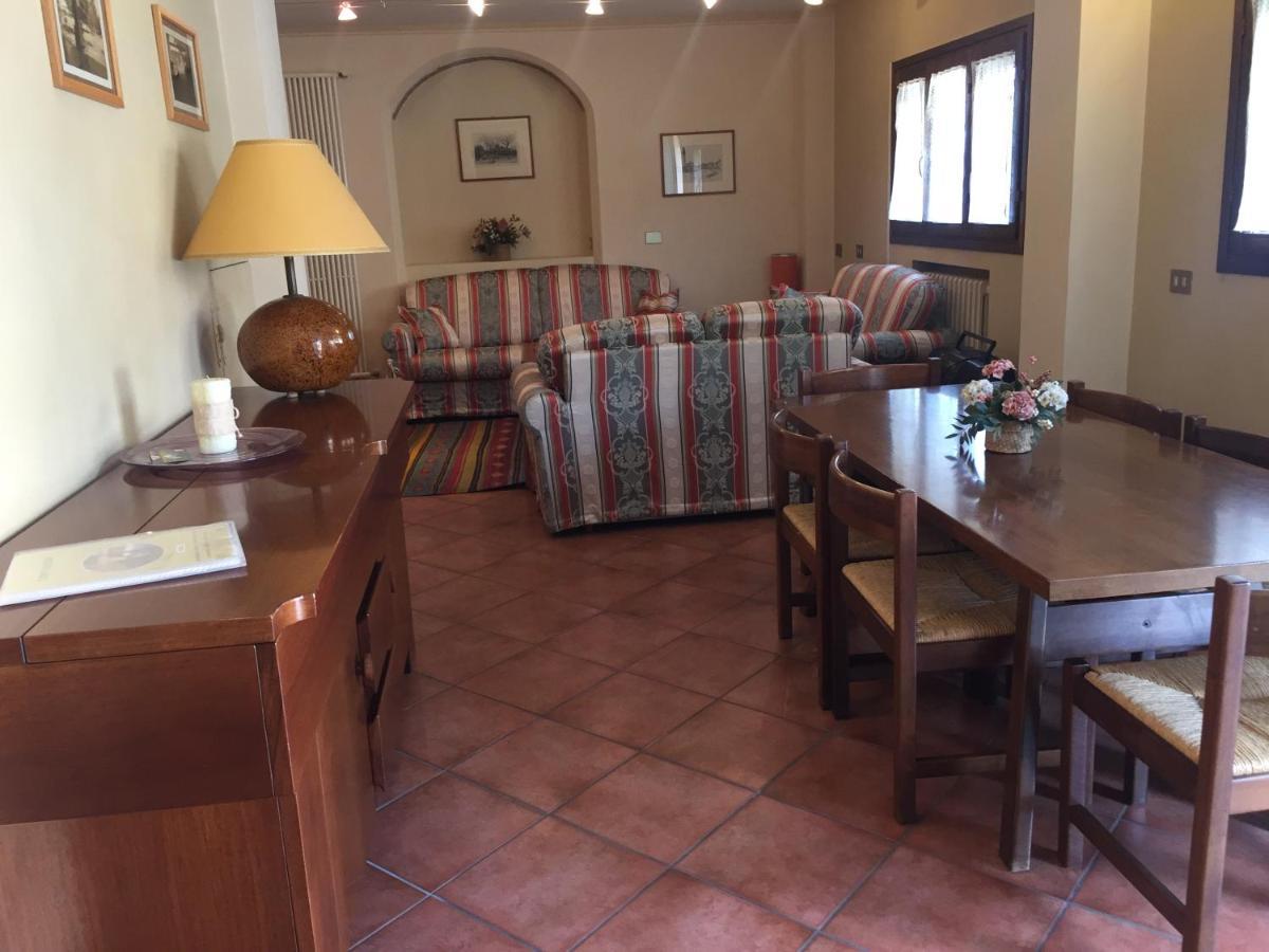 Agriturismo Corte Bebbi Bibbiano  Ngoại thất bức ảnh