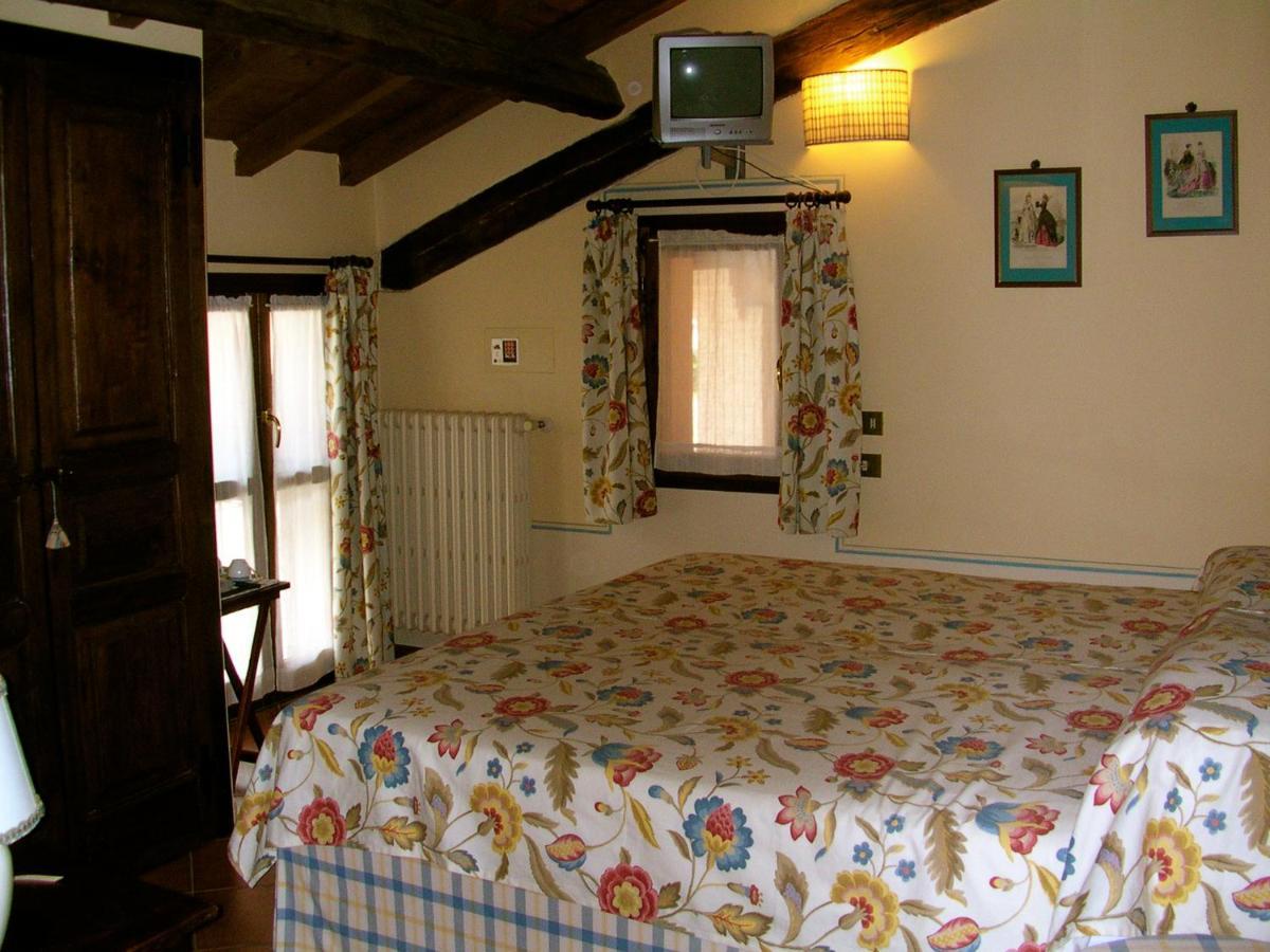 Agriturismo Corte Bebbi Bibbiano  Ngoại thất bức ảnh
